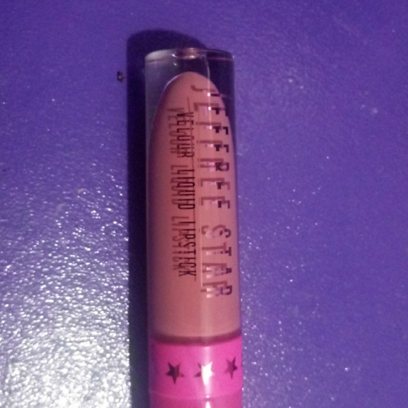 Jeffree Star Cosmetics velour liquid lipstick - Picture 2 of 3